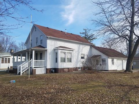 305 Maple Ave, Minonk, IL 61760 photo 1