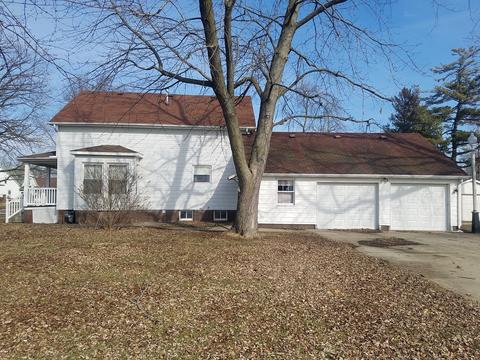 305 Maple Ave, Minonk, IL 61760 photo 3