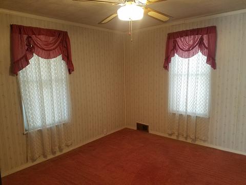 305 Maple Ave, Minonk, IL 61760 photo 9