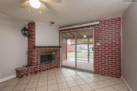 7813 W 80th Pl, Bridgeview, IL 60455 photo 11