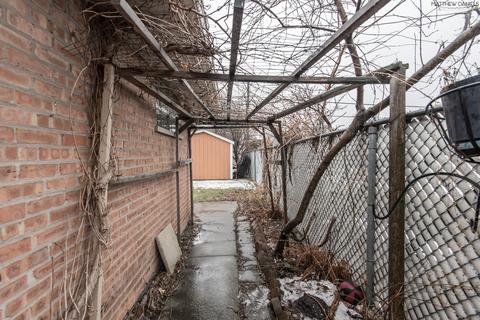 7813 W 80th Pl, Bridgeview, IL 60455 photo 30