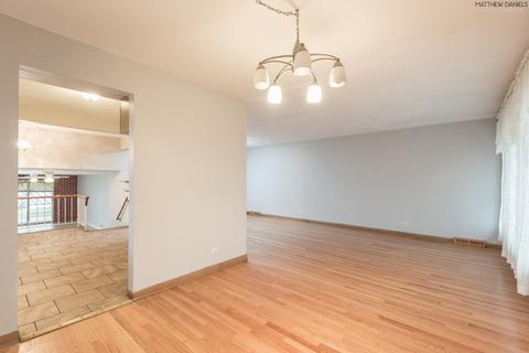 7813 W 80th Pl, Bridgeview, IL 60455 photo 5