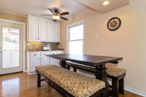 764 S Spring Rd, Elmhurst, IL 60126 photo 5