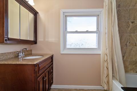 764 S Spring Rd, Elmhurst, IL 60126 photo 11