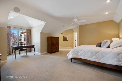 1019 James Ct, Wheaton, IL 60189 photo 15
