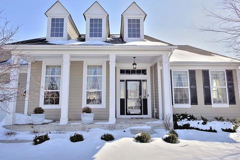 255 Tumbleweed Way, Elgin, IL 60124 photo 2