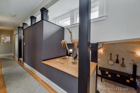 918 S Hale St, Wheaton, IL 60189 photo 16