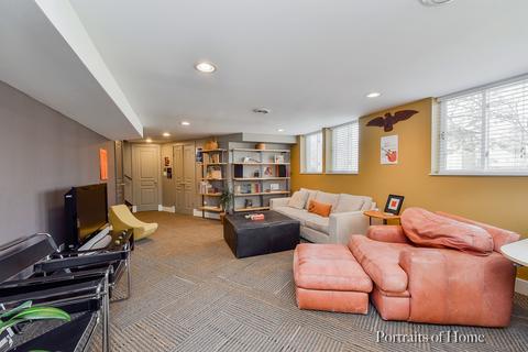 918 S Hale St, Wheaton, IL 60189 photo 29