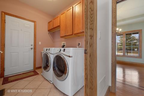 7250 S Park Ave, Burr Ridge, IL 60527 photo 21