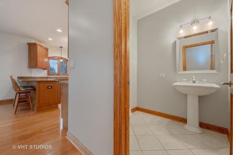 7250 S Park Ave, Burr Ridge, IL 60527 photo 22