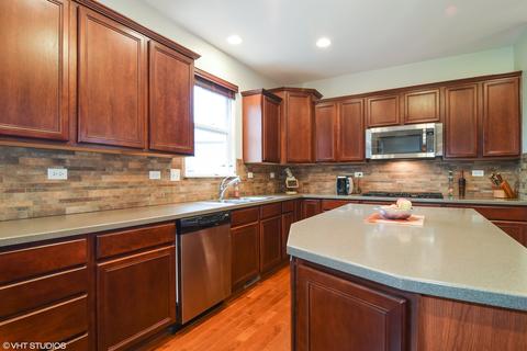 432 Kingfisher Rd, Bartlett, IL 60103 photo 5