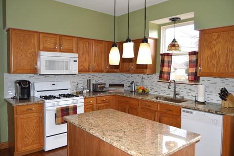 24006 Walnut Cir, Plainfield, IL 60585 photo 9