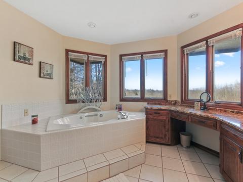 8628 N 2000 East Rd E, Downs, IL 61736 photo 19