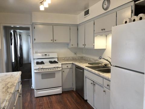 835 Morgan St, Elgin, IL 60123 photo 6