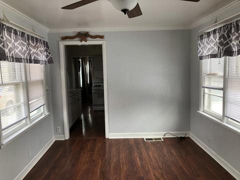 835 Morgan St, Elgin, IL 60123 photo 4