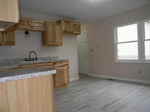 702 Main St, Chenoa, IL 61726 photo 12
