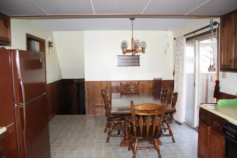 221 E Bachtold Dr, Forrest, IL 61741 photo 7