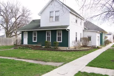 202 E John, Forrest, IL 61741 photo 1