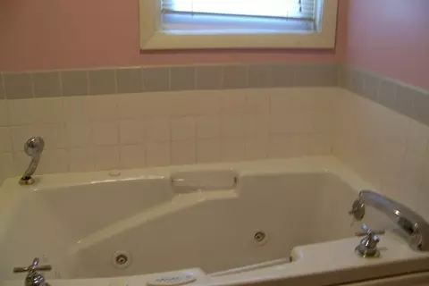 126 W Watson St, Forrest, IL 61741 photo 9