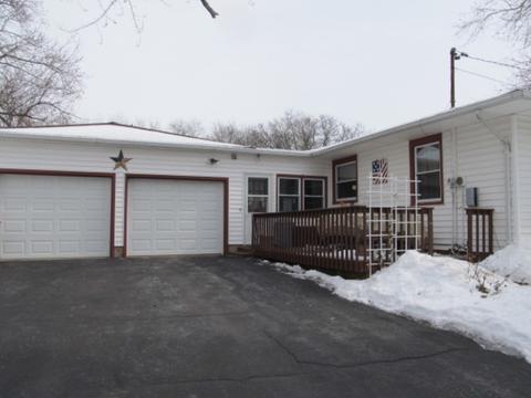600 E Blaine St, Harvard, IL 60033 photo 4