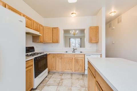 28742 W Pondview Dr, Lakemoor, IL 60051 photo 6