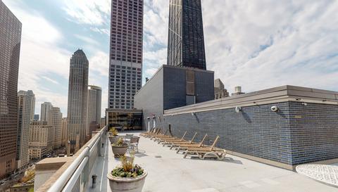 222 E Pearson St #1906, Chicago, IL 60611 photo 17