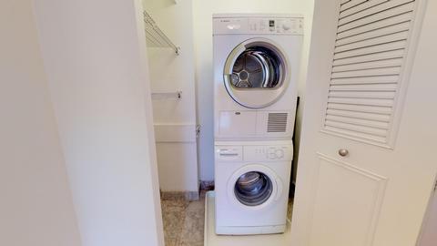 222 E Pearson St #1906, Chicago, IL 60611 photo 11