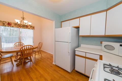 937 Old Oak Cir, Algonquin, IL 60102 photo 9