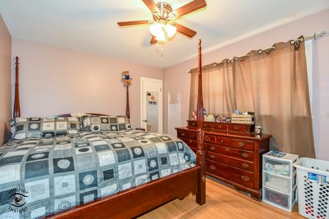 5135 Washington St, Hillside, IL 60162 photo 4