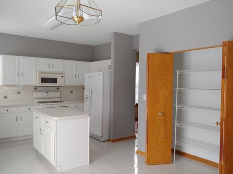 32829 Weathervane Ln, Lakemoor, IL 60051 photo 8