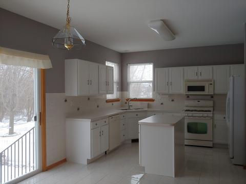 32829 Weathervane Ln, Lakemoor, IL 60051 photo 9