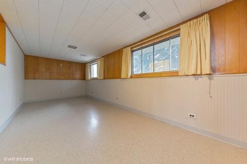 7 E Central Ave, Lombard, IL 60148 photo 8