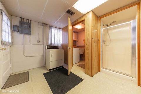 7 E Central Ave, Lombard, IL 60148 photo 9
