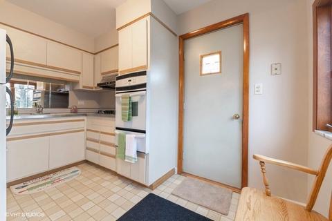 7 E Central Ave, Lombard, IL 60148 photo 4