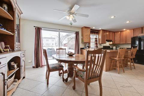 4414 Elmleaf Dr, Mchenry, IL 60050 photo 6