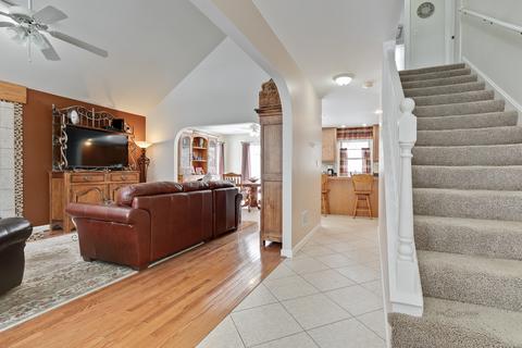 4414 Elmleaf Dr, Mchenry, IL 60050 photo 3