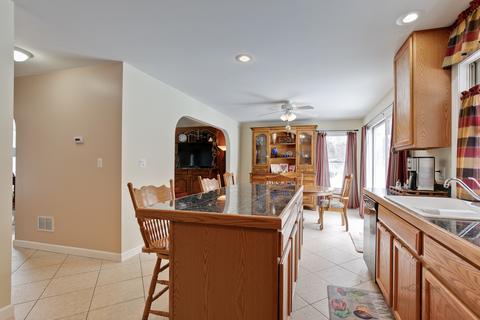 4414 Elmleaf Dr, Mchenry, IL 60050 photo 11