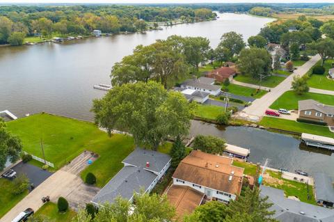 2903 Gregg Dr, Mchenry, IL 60050 photo 5