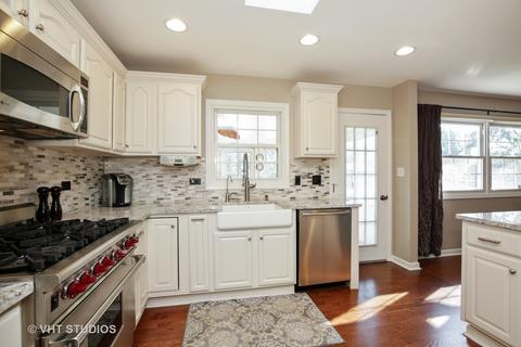 2903 Gregg Dr, Mchenry, IL 60050 photo 9