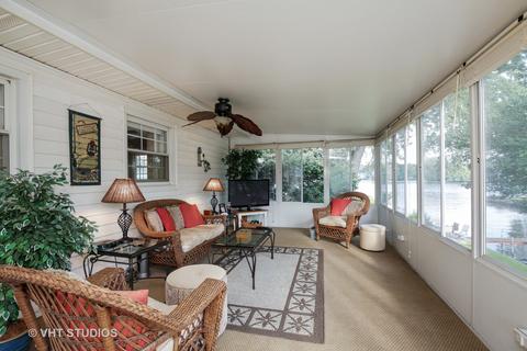 2903 Gregg Dr, Mchenry, IL 60050 photo 12