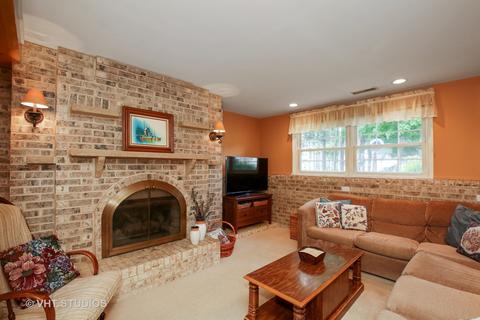 2903 Gregg Dr, Mchenry, IL 60050 photo 17