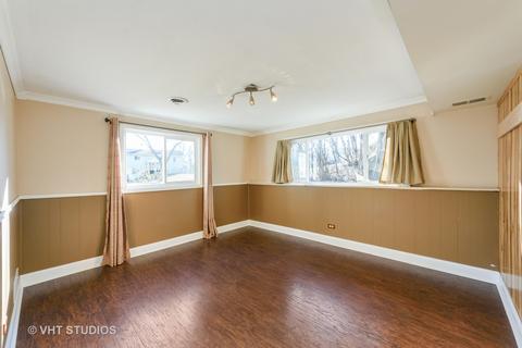 1450 Gentry Rd, Hoffman Estates, IL 60169 photo 16