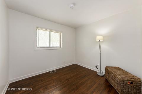1450 Gentry Rd, Hoffman Estates, IL 60169 photo 15