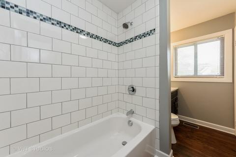 1450 Gentry Rd, Hoffman Estates, IL 60169 photo 12