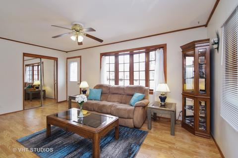 3002 Martin Ln, Rolling Meadows, IL 60008 photo 2