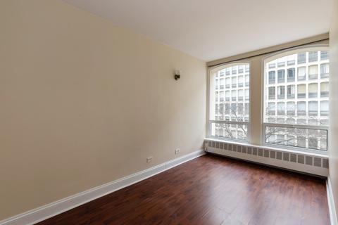 1400 E 55th Pl #413S, Chicago, IL 60637 photo 7