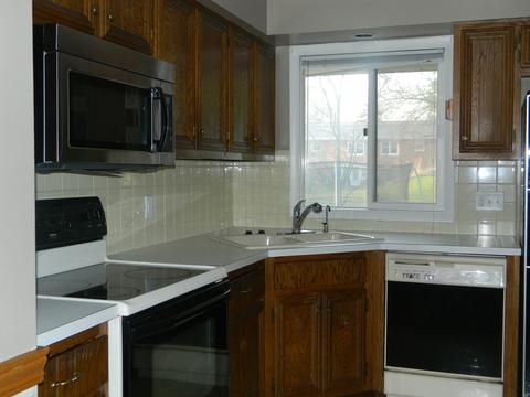 314 Garfield Dr, Bloomington, IL 61701 photo 7