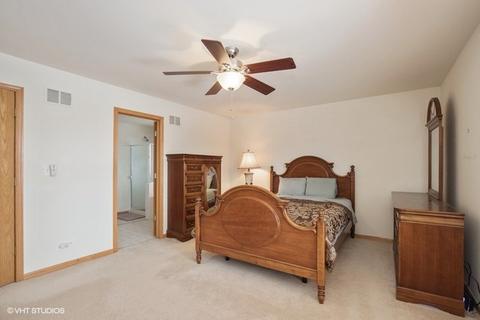 7191 Buchanan Dr, Gurnee, IL 60031 photo 10
