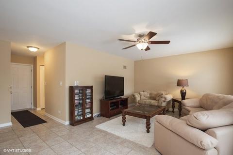 7191 Buchanan Dr, Gurnee, IL 60031 photo 17