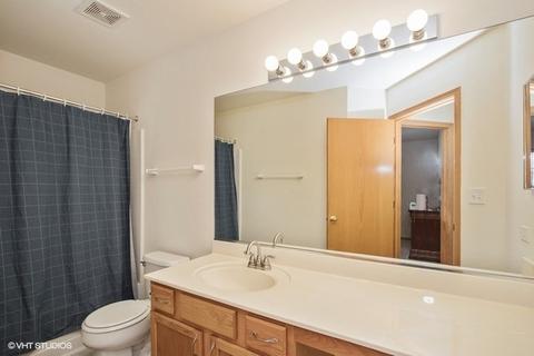 7191 Buchanan Dr, Gurnee, IL 60031 photo 14